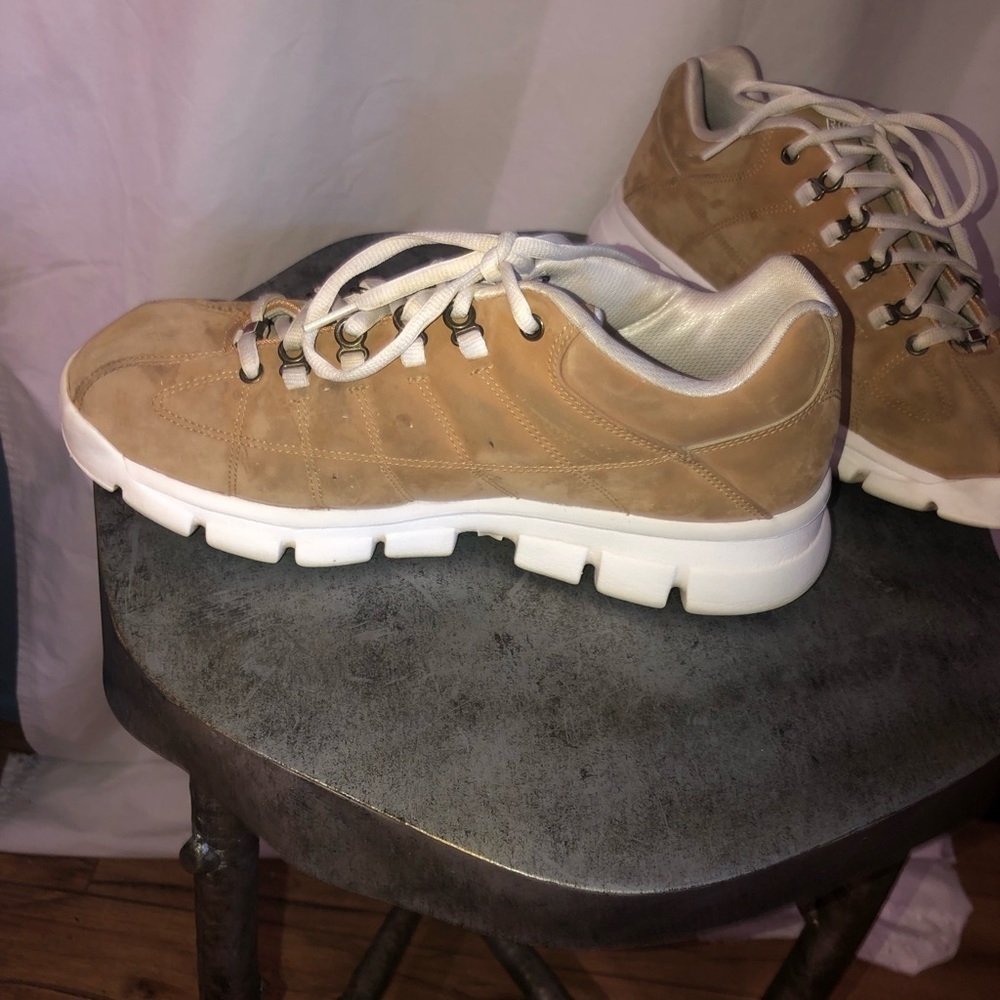 Reebok tan suede chunky white sole shoes Size 11 Vintage - Picture 5 of 9